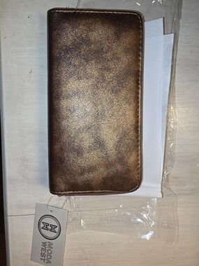 Metallic Brown Zip Wallet